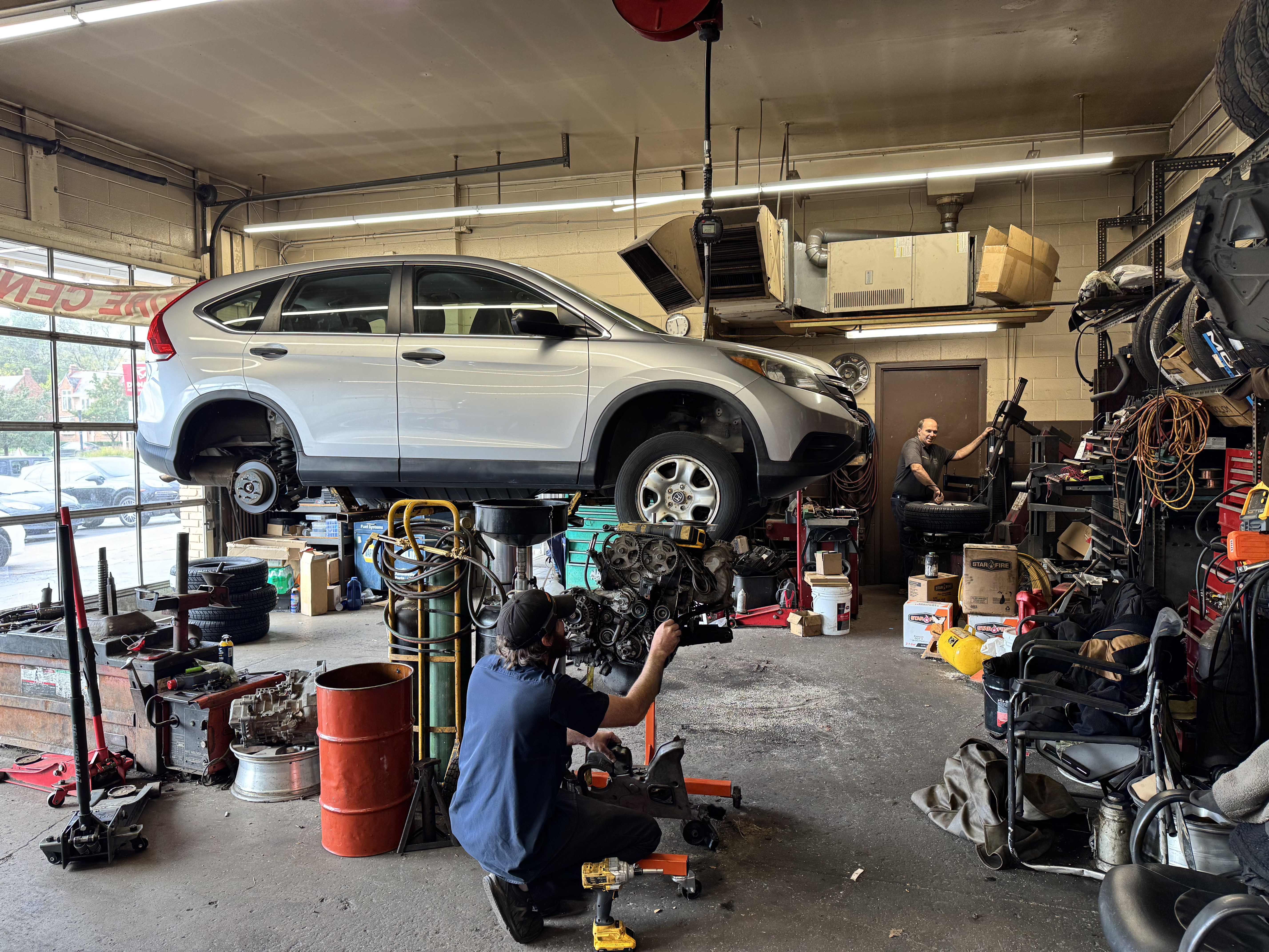 3 Signs Your Brakes or Oil Need Immediate Attention